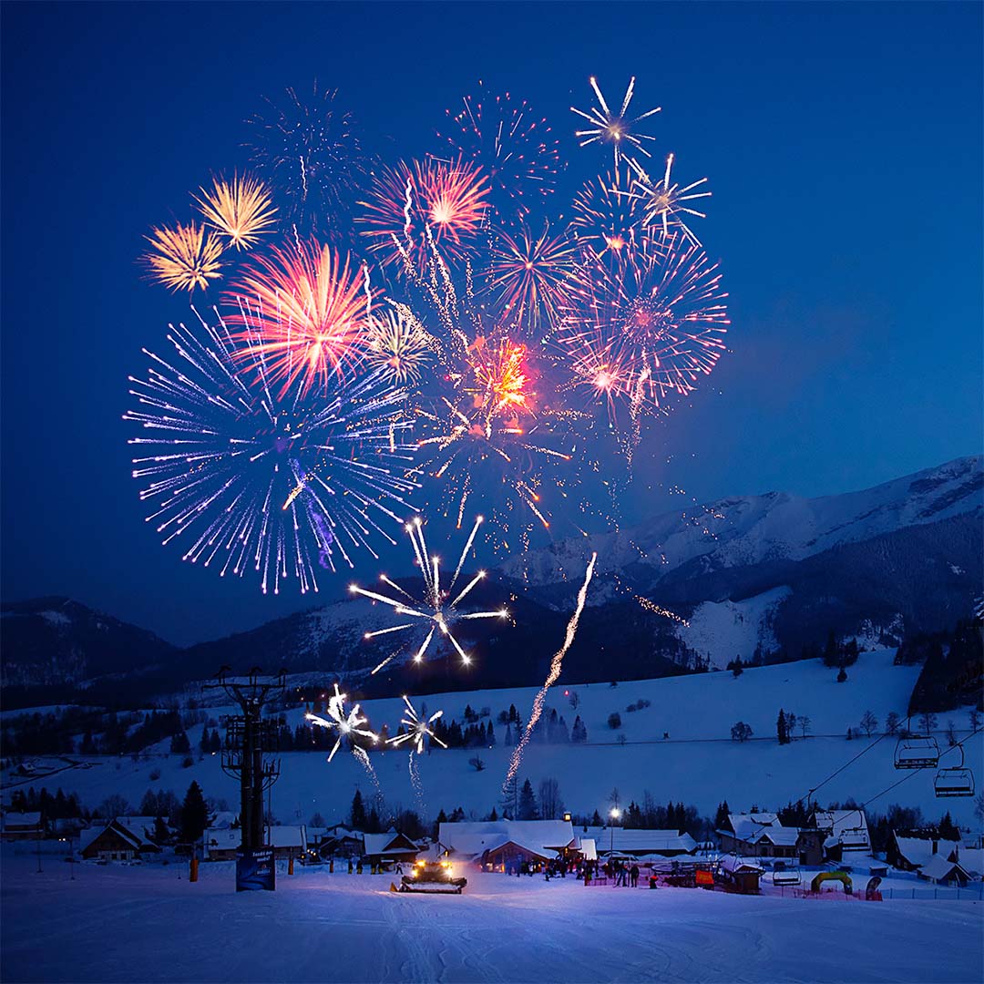 Strachan Night SKI show s DJ JOY & DJ PLCH