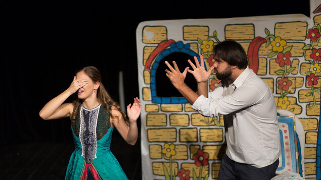 PYŠNÁ PRINCEZNÁ / DIVADLO PORTÁL