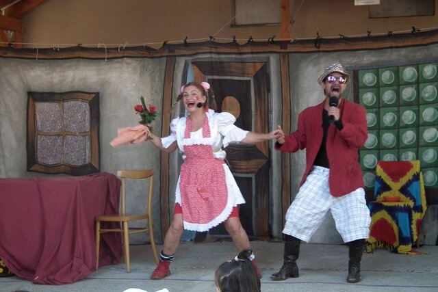 Divadlo Stará dievka a čert